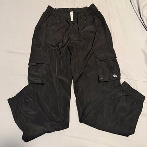 ALO Yoga It girl cargo pants